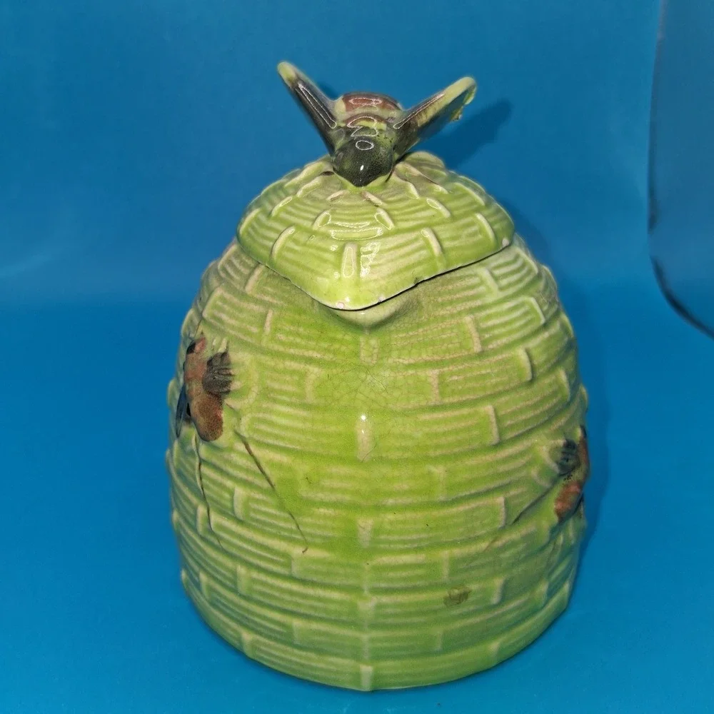 Vintage Green 3D Bee Creamer/Honey Pot Cottagecore Collectible Ceramic EUC